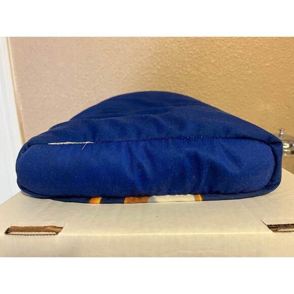 Rare Tony the Tiger Kellogg’s Frosted Flakes Pillow - Picture 3 of 4